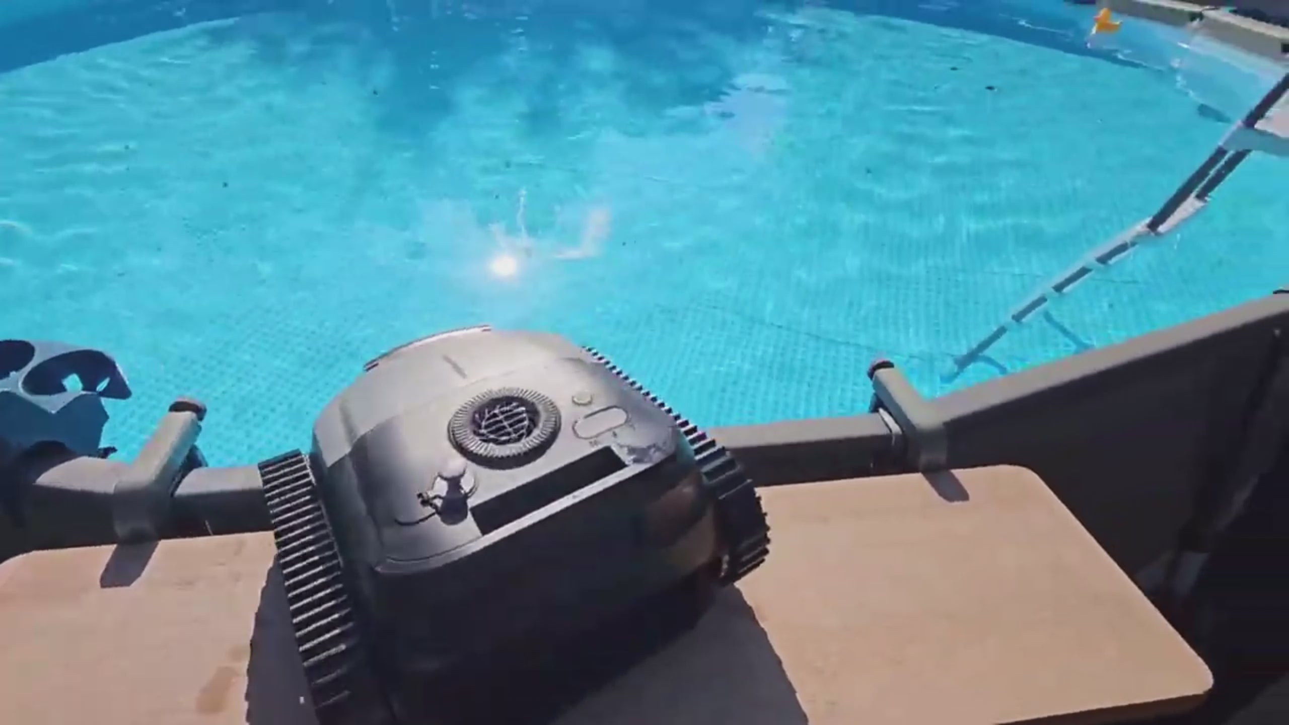 Pondee X5 Pool Vacuum Robot